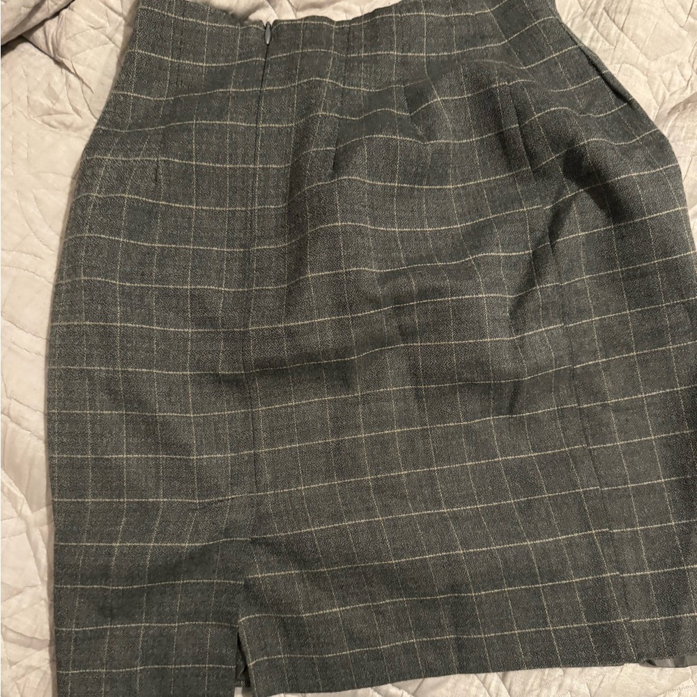 Plaid Skirt size 2P work or casual